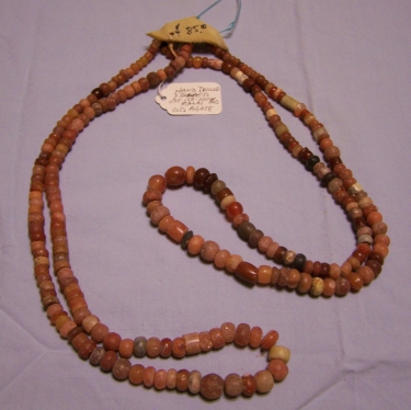 Beads, Malai Old Agate